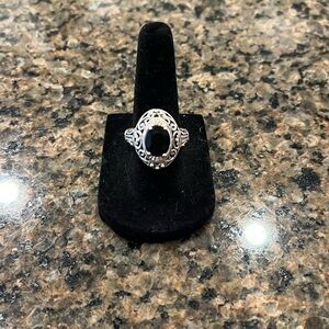 Vintage Black Spinel Filagree Ring